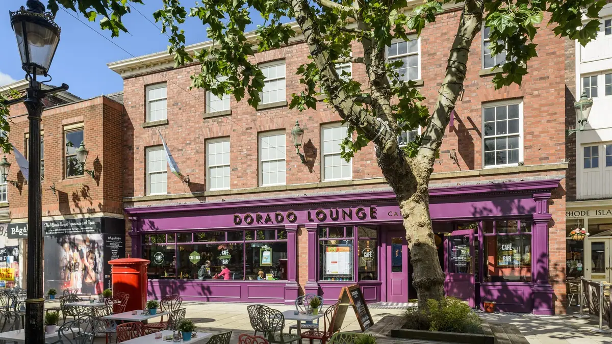 Dorado Lounge – cake shop in Warrington town centre